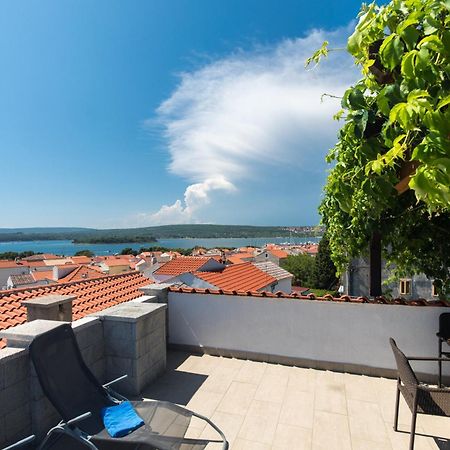Apartment Roko Punat Exterior photo